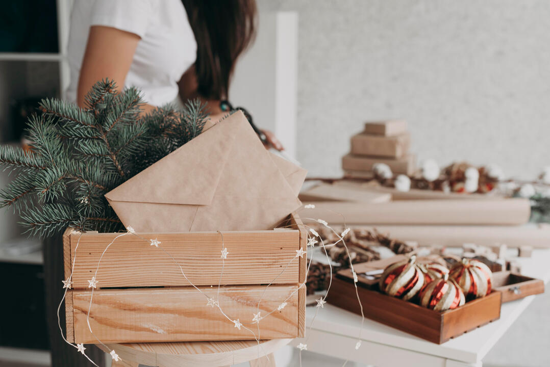 Self-storage for events and seasonal decorations: more space for social life and fun